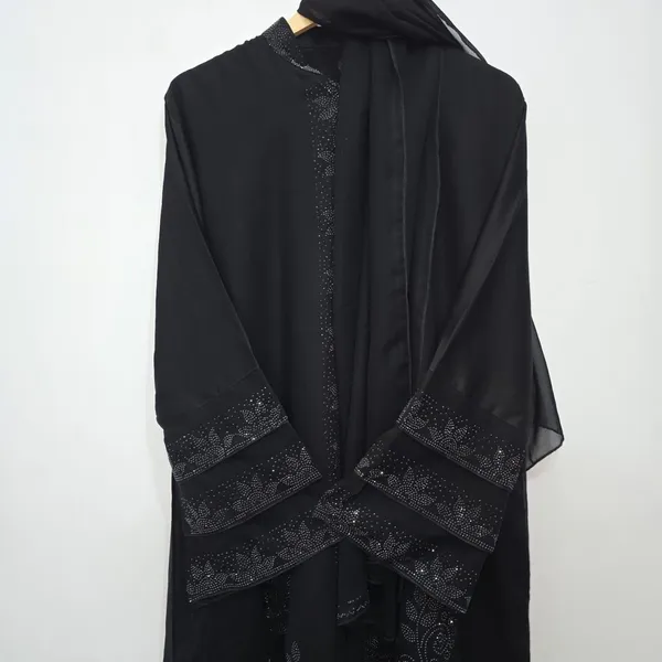 Black_Chiffon_Abaya_Burqa_With_Attached_Shrug_For_Women