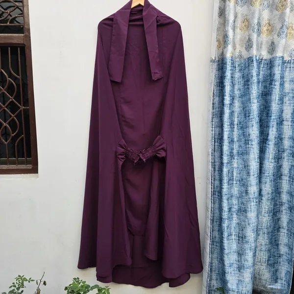 Wine_Firdaus_Fabric_Adjustable_Jilbab_&_Skirt