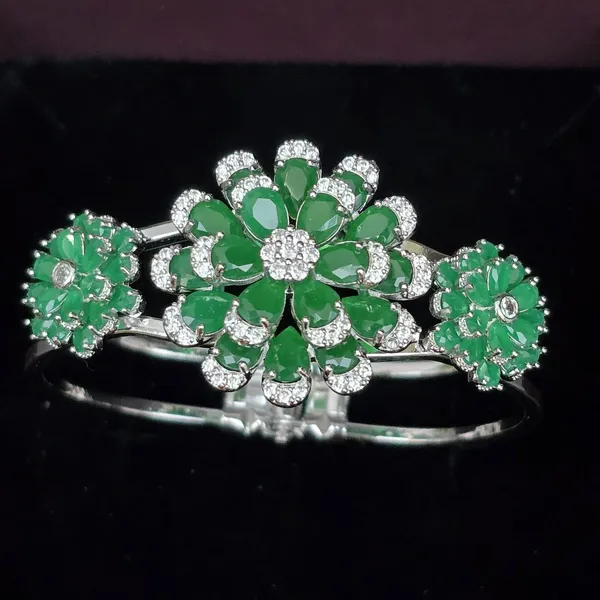 Green_Stainless_Steel_Emerald_With_American_Diamond_Flower_Design_Stone_Bangle