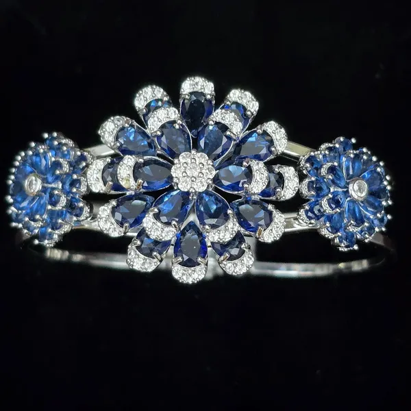 Blue_Stainless_Steel_Sapphire_With_American_Diamond_Flower_Design_Stone_Bangle