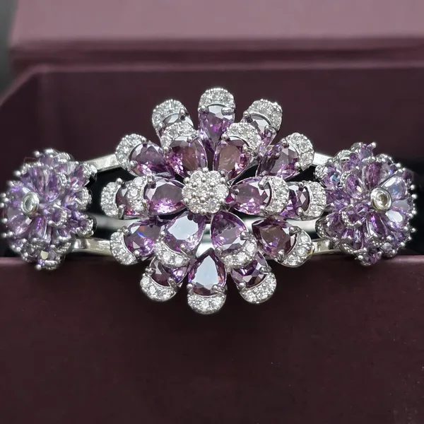 Purple_Stainless_Steel_Spinel_With_American_Diamond_Flower_Design_Stone_Bangle