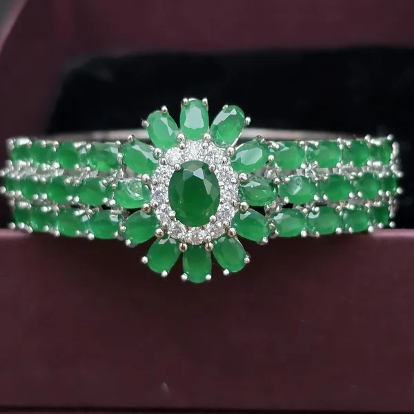 Green_Stainless_Steel_Emerald_With_American_Diamond_Flower_Design_Stone_Bangle