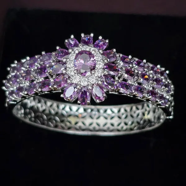 Purple_Stainless_Steel_Flower_Design_Stone_Bangle