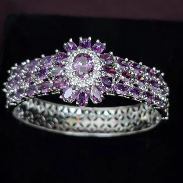 Purple_Stainless_Steel_Flower_Design_Stone_Bangle