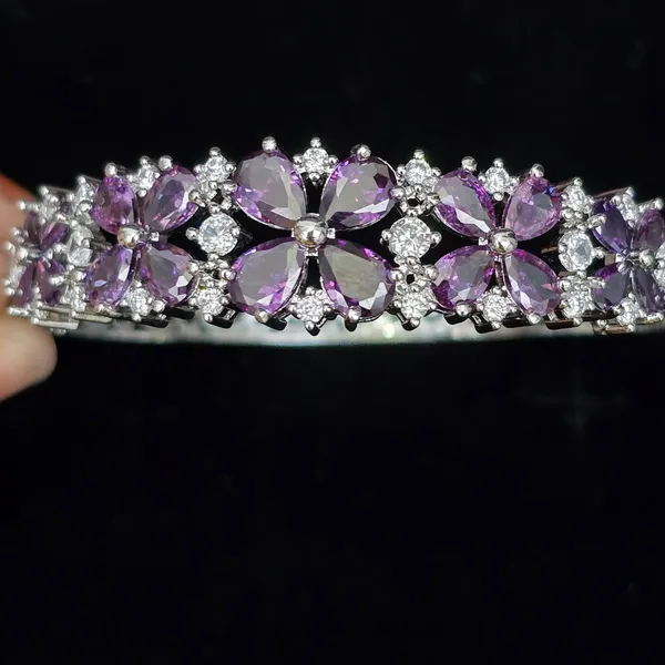 Purple_Stainless_Steel_Spinel_With_American_Diamond_Flower_Design_Stone_Bangle
