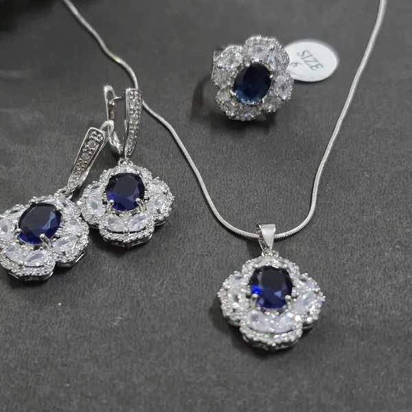 Blue_Stainless_Steel_Sapphire_With_American_Diamond_Pendant_Set