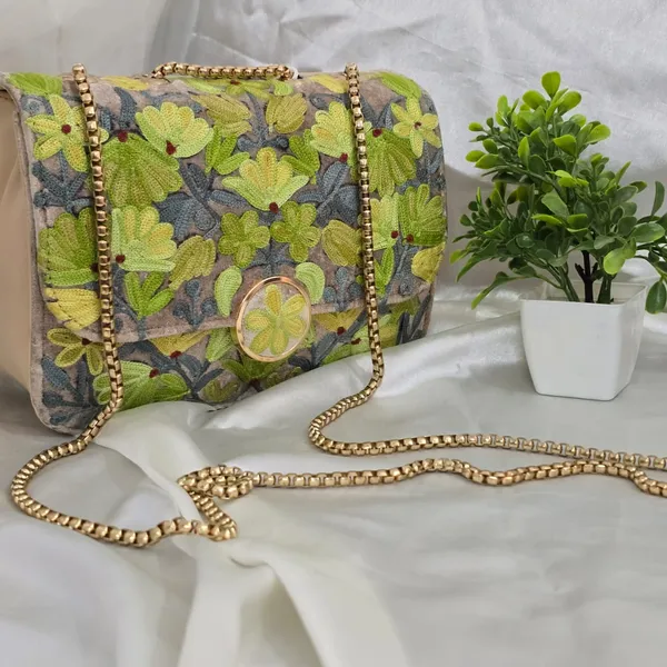 Beige_Leather_Sling_Bag_For_Women_&_Girls