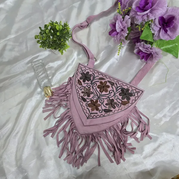 Leather_Sling_Bag_For_Women_&_Girls