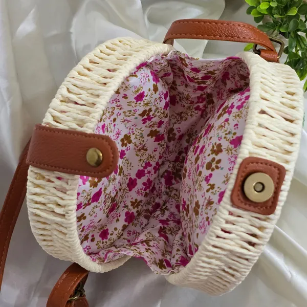 Leather_Sling_Bag_For_Women_&_Girls