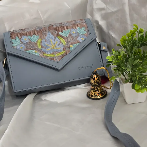 Leather_Sling_Bags_For_Women_&_Girls