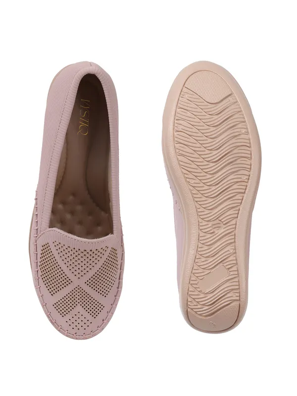 Women's_casual_slip-on_loafers_with_2_inch_Heel_cushioned_insoles,_breathable_mesh_detailing,_flat_sole,_ideal_for_daily_wear_and_comfort.