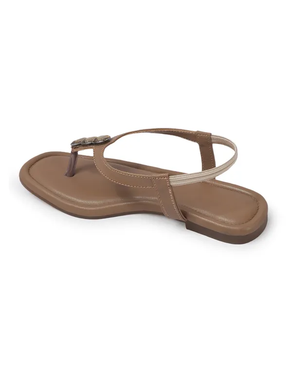 Trendy_Flat_Sandals_with_Crystal_Embellished_Strap_for_Women_�_Elegant_Everyday_Comfort_Footwear