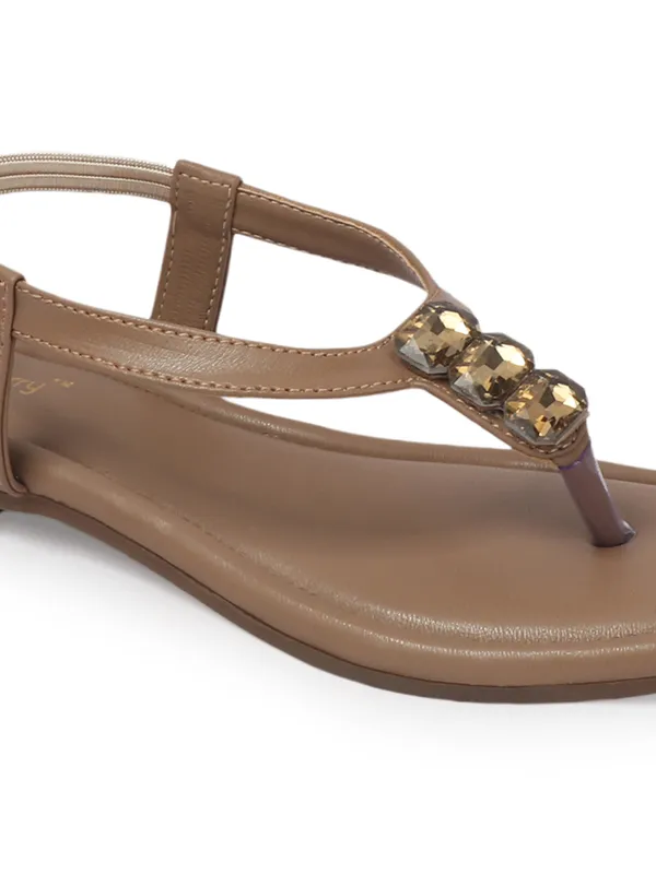 Trendy_Flat_Sandals_with_Crystal_Embellished_Strap_for_Women_�_Elegant_Everyday_Comfort_Footwear