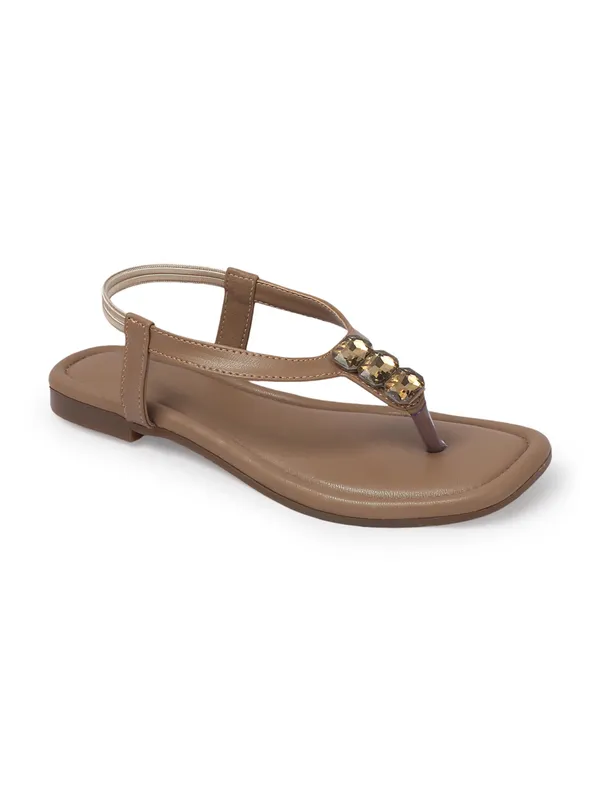 Trendy_Flat_Sandals_with_Crystal_Embellished_Strap_for_Women_�_Elegant_Everyday_Comfort_Footwear