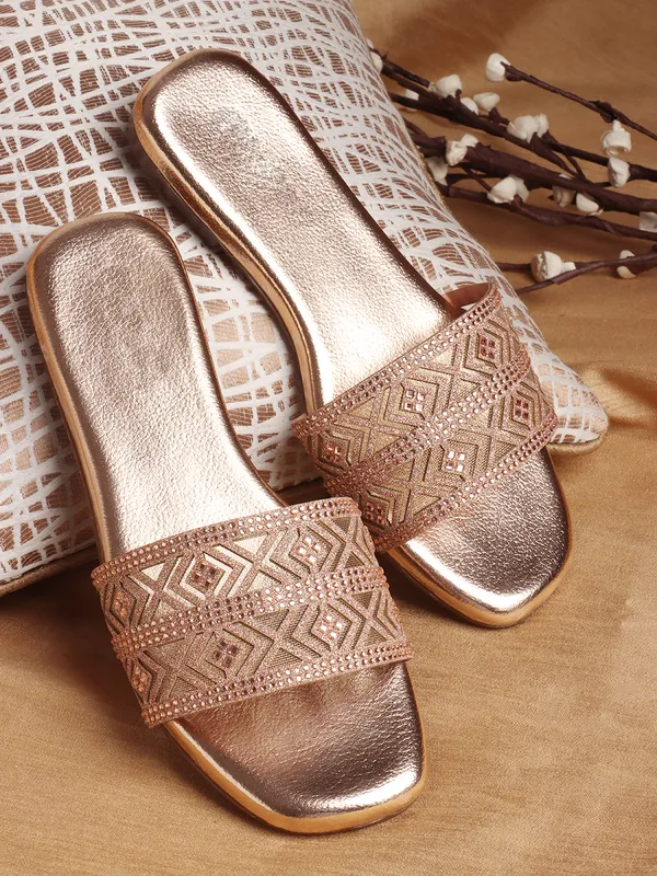Stylish_Embellished_Ethnic_Flats_sandal_with_Textured_Strap_and_Comfortable_Slip-On_Design_for_Women