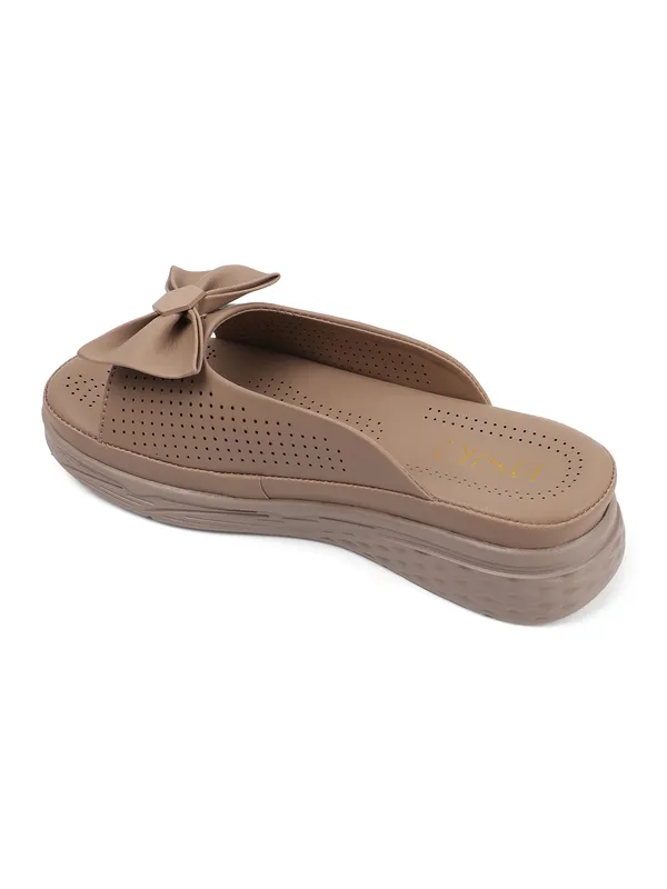 Chiku_Synthetic_Casual_2_inch_Sandals_For_Women