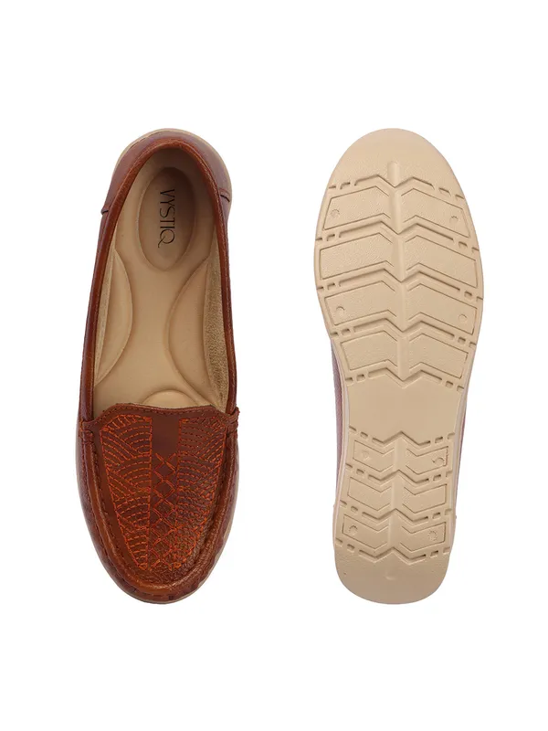 Womenï¿½s_comfort_loafers