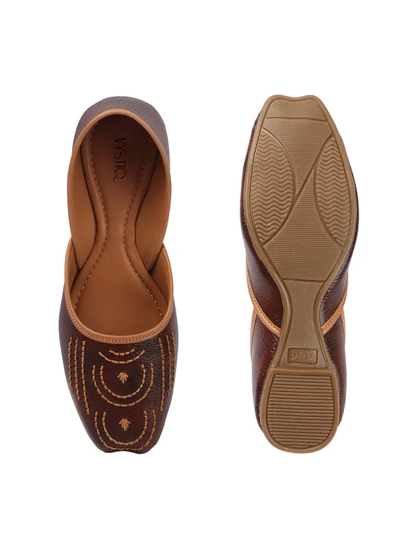 Women's_Embroidered_Lightweight_Mojaris