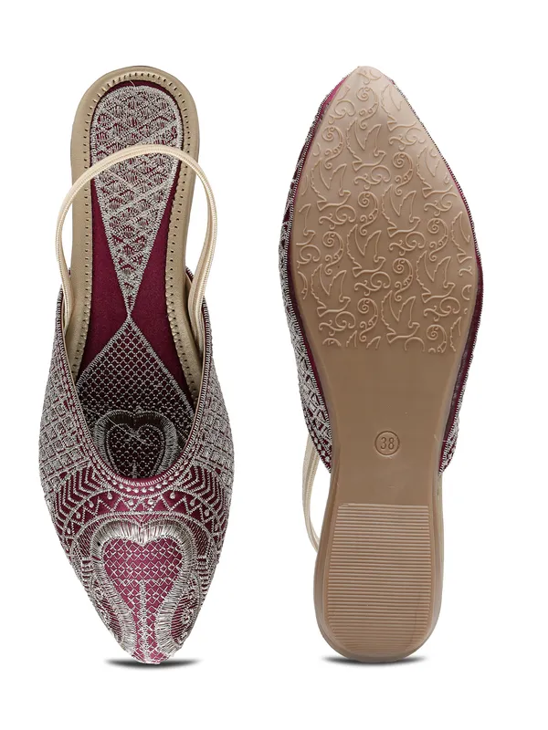 Elegant_Ethnic_Embroidered_Slingback_Flats_for_Women_with_Traditional_Zari_Detailing_and_Comfortable_Design