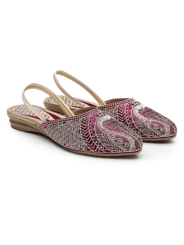 Elegant_Ethnic_Embroidered_Slingback_Flats_for_Women_with_Traditional_Zari_Detailing_and_Comfortable_Design