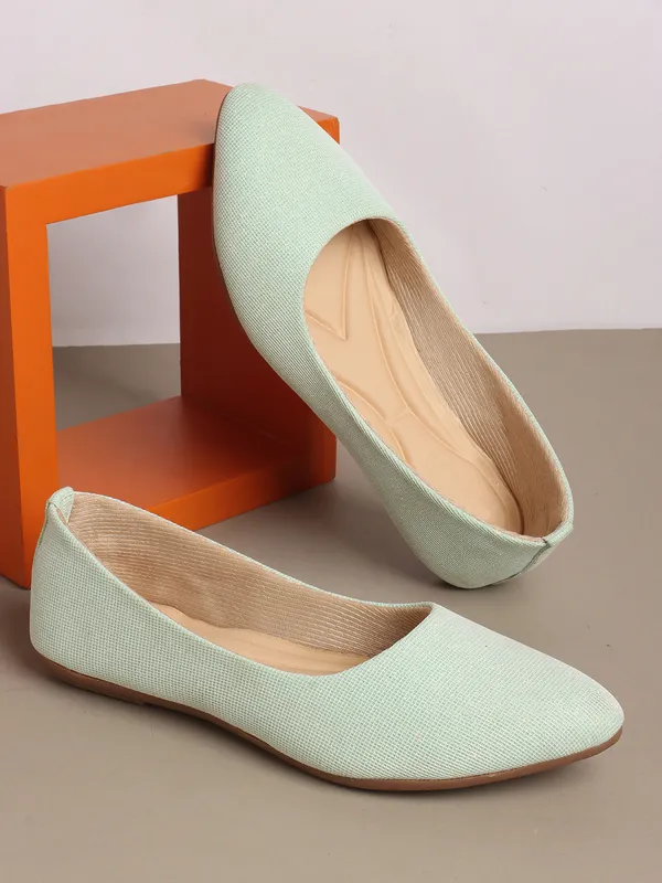 Elegant_Textured_Ballerina_Flats_with_Soft_Cushion_Insole_for_Women