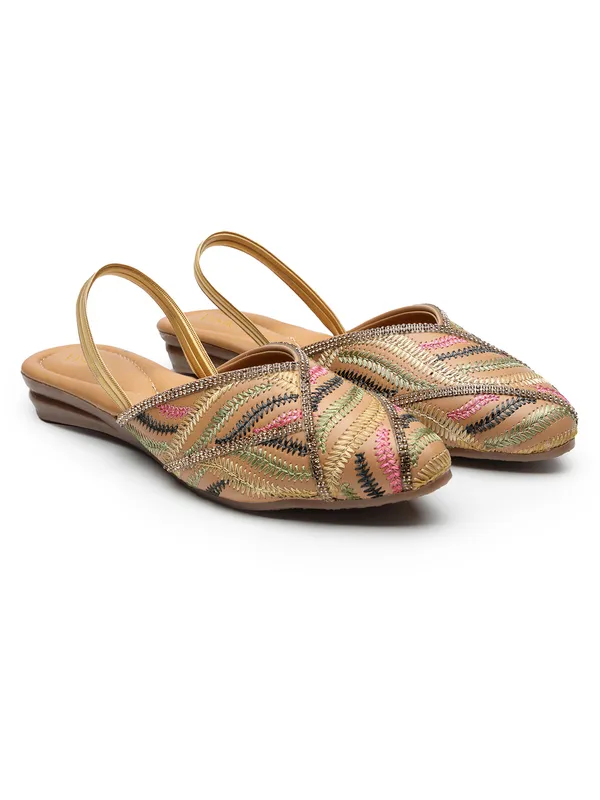 Trendy_Embroidered_Ethnic_Flats_for_Women_with_Slingback_Design_and_Comfortable_Padded_Insole