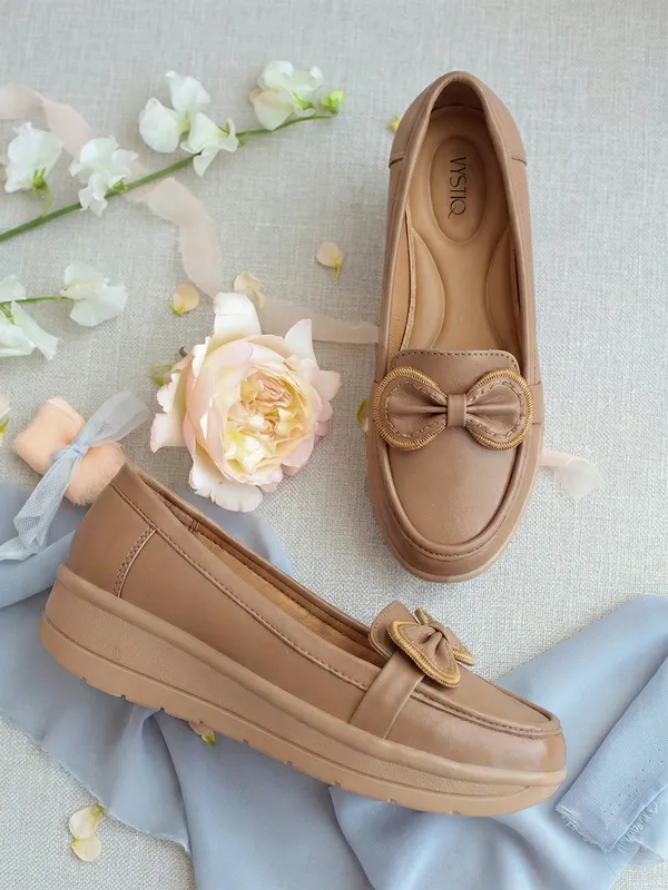 Womenï¿½s_wedge_loafers
