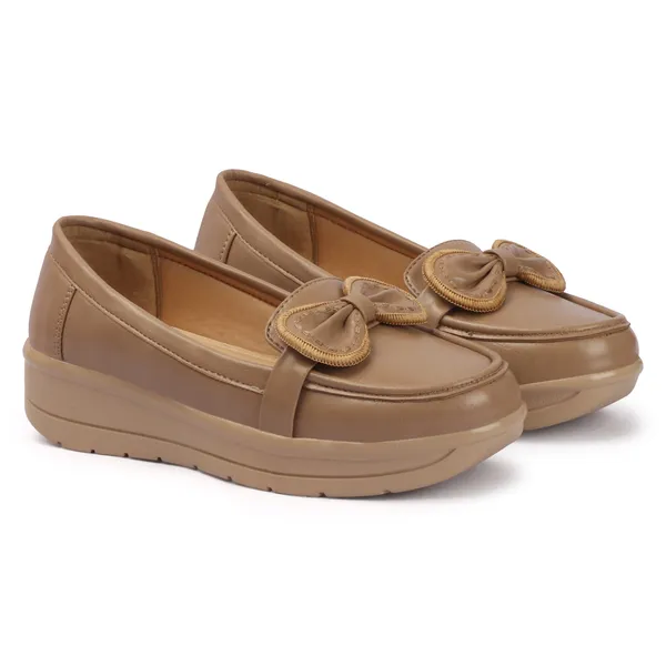Womenï¿½s_wedge_loafers