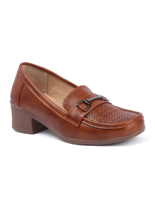 Women�s_Textured_Loafers