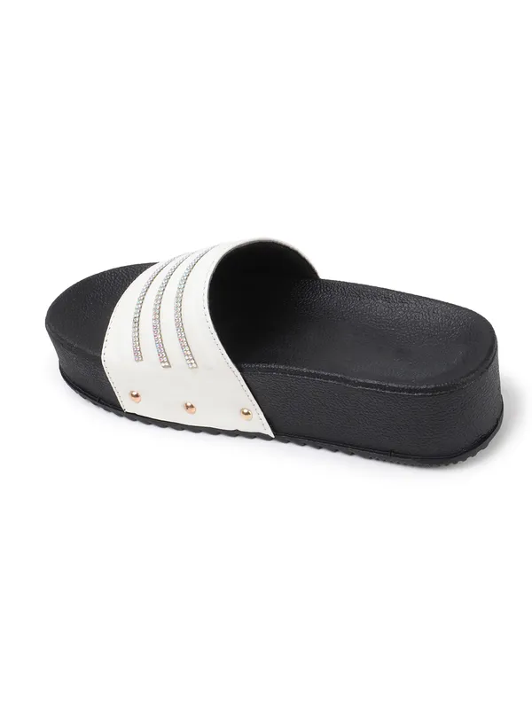 Trendy_and_Black_Platform_Sliders_with_Rhinestone_Straps_for_Women