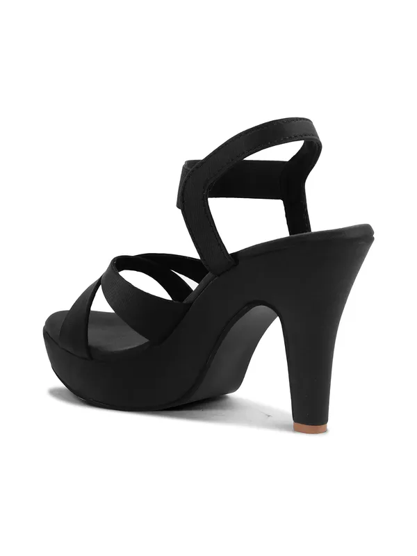 Stylish_Platform_Heels_with_Cross-Strap_Design_and_Comfortable_Fit_for_Party_and_Everyday_Wear