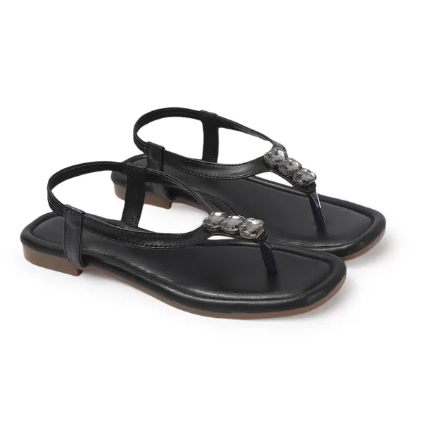 Trendy_Flat_Sandals_with_Crystal_Embellished_Strap_for_Women_�_Elegant_Everyday_Comfort_Footwear