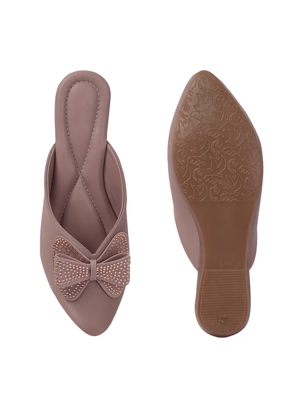 Stylish_Slip-On_Flats_with_Embellished_Bow_Design_for_Women_ï¿½_Elegant_Comfort_Footwear