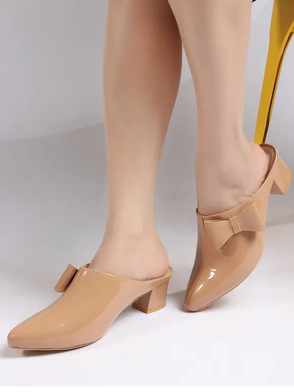 Stylish_Glossy_Bow_Mules_for_Women_with_Comfortable_Block_Heel_and_Slip-On_Design