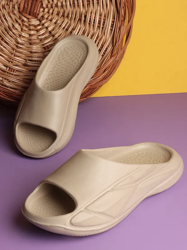 Comfortable_Anti-Skid_Sky_Slip-On_Lightweight_Daily_Wear_EVA_Slippers_for_Men