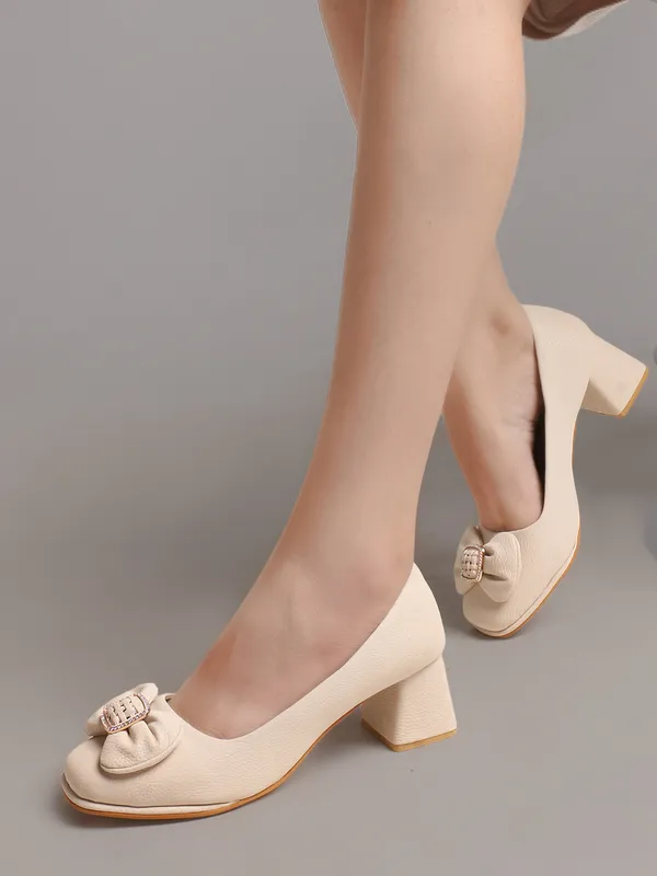 Elegant_Black_Party_Block_Heels_for_Women_with_Bow_and_Buckle_Detail