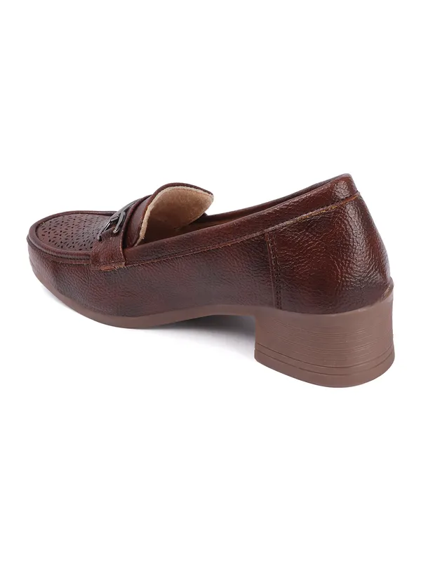 Women�s_Textured_Loafers