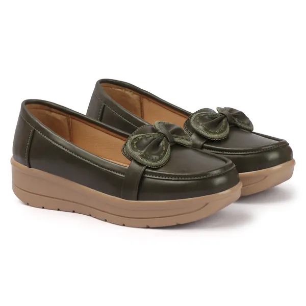 Womenï¿½s_wedge_loafers