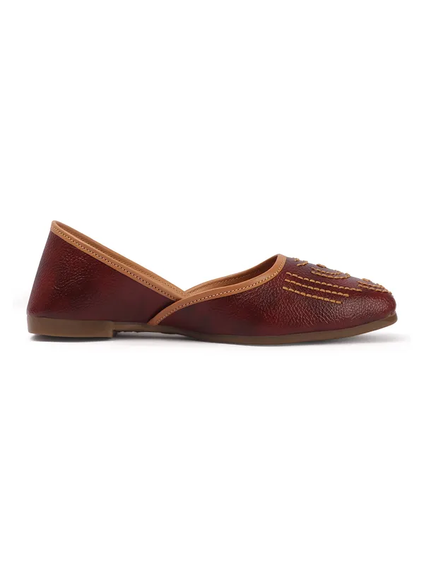Women's_Embroidered_Lightweight_Mojaris
