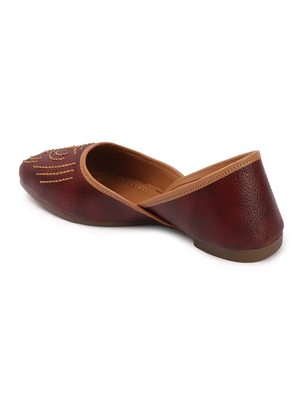 Women's_Embroidered_Lightweight_Mojaris