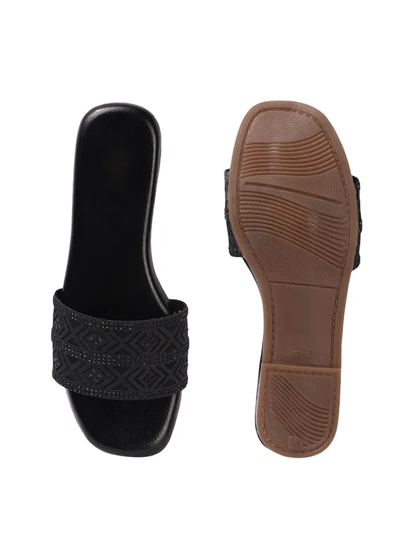 Stylish_Embellished_Ethnic_Flats_sandal_with_Textured_Strap_and_Comfortable_Slip-On_Design_for_Women