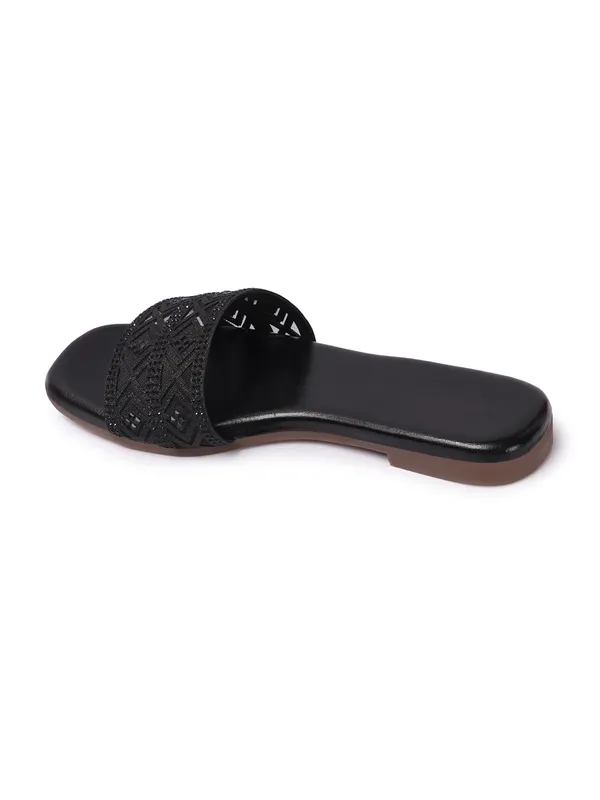 Stylish_Embellished_Ethnic_Flats_sandal_with_Textured_Strap_and_Comfortable_Slip-On_Design_for_Women