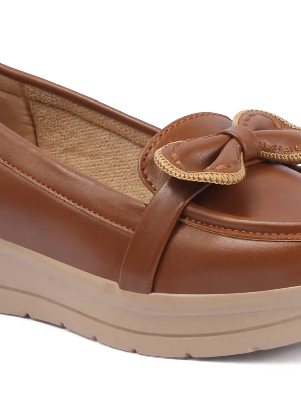 everyday_style_with_these_Womens_slip-on_loafers,
