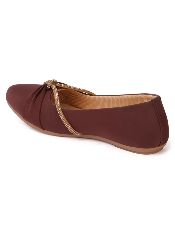 Elegant_Flats_with_Rhinestone_Strap_Detailing_for_Women