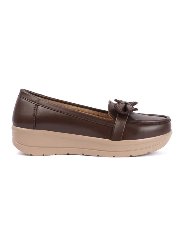 everyday_style_with_these_Womens_slip-on_loafers,