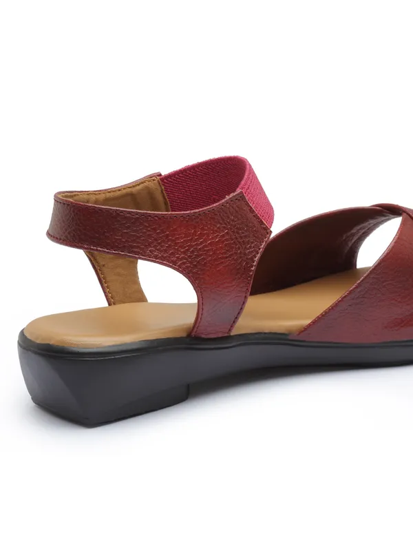 Elegant_Womenï¿½s_Comfort_Sandal_with_Soft_Cushion_Insole_for_Daily_and_Casual_Wear