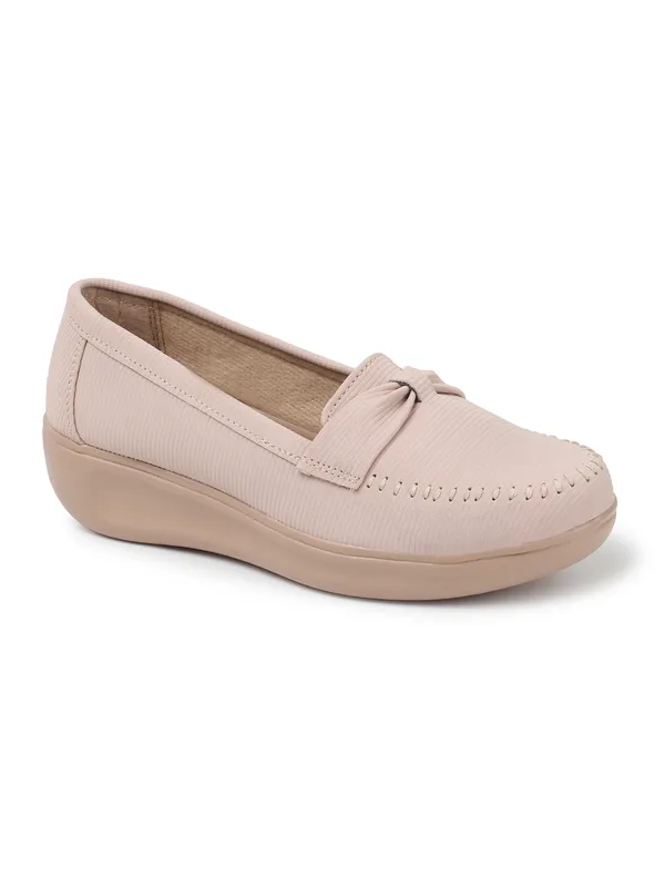 Classic_Loafers_with_Comfortable_Cushioned_Sole_and_Stylish_Design_for_Everyday_Wear