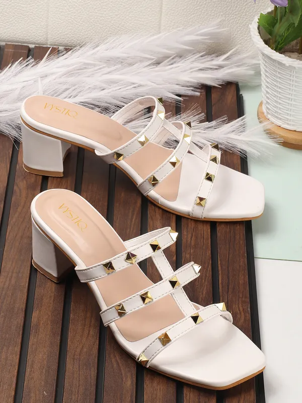 Elegant_Block_Heels_for_Women_with_Gold_Stud_Straps_and_Comfortable_Cushion_Footbed