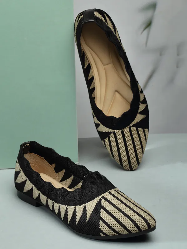 Trendy_Knitted_Ballerina_Flats_for_Women_with_Flexible_Sole_and_Breathable_Comfort