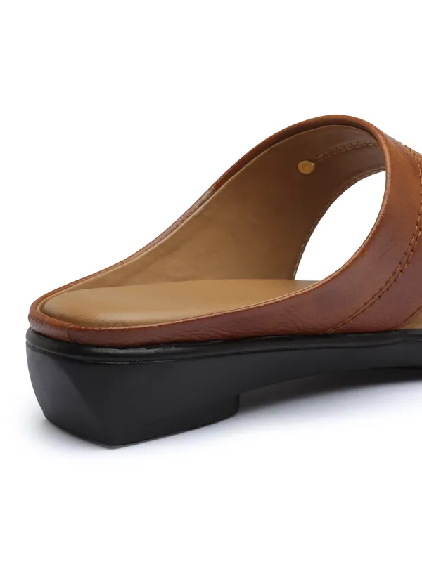 Elegant_Womenï¿½s_Toe_Loop_Sandals_with_Stylish_Floral_Ornament_and_Cushioned_Comfort_Sole
